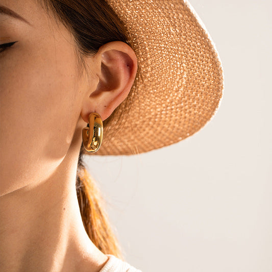 Elegant C-Shaped Earrings