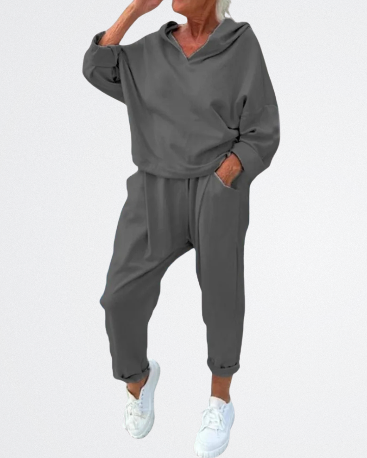 Thalira - Cozy Lounge Set