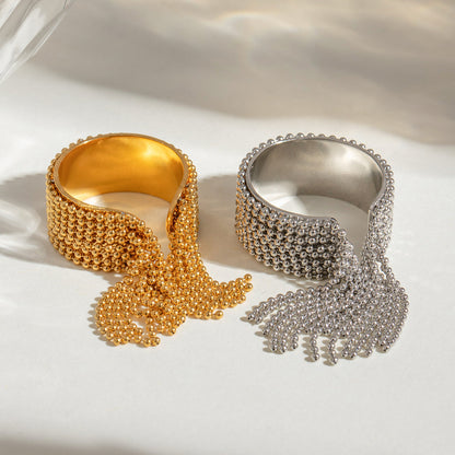 Josian - Modern Gold Ring with Tassel