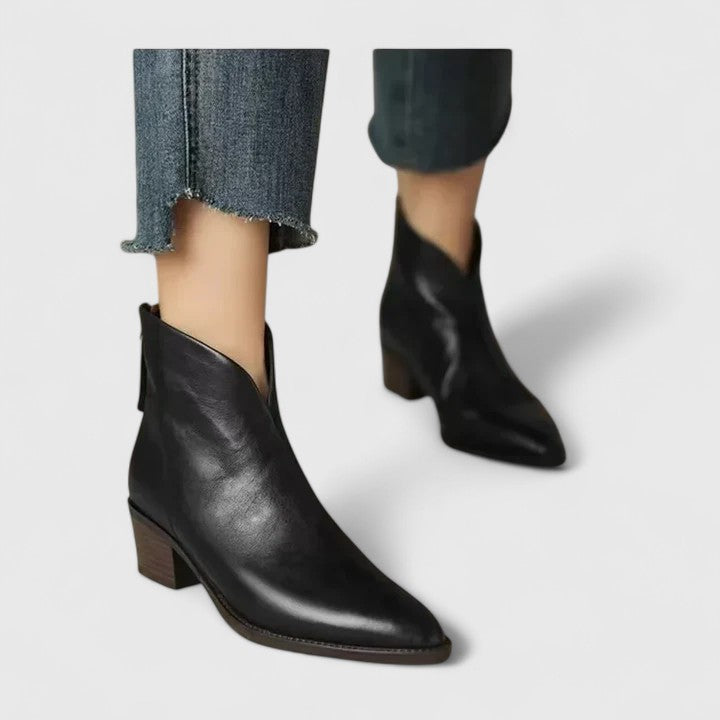 Lissie - Modern Zip Boots