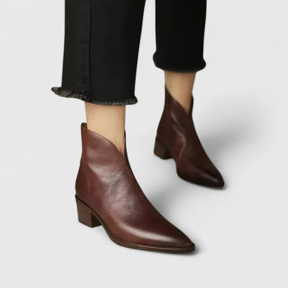 Lissie - Modern Zip Boots