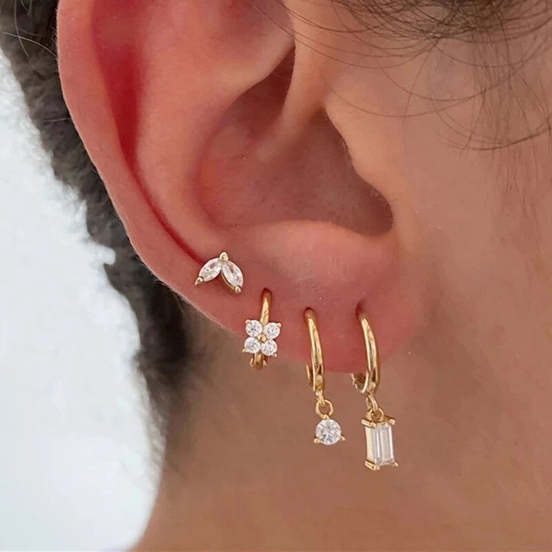 Gold-colored earrings with zirconia stones – Grace