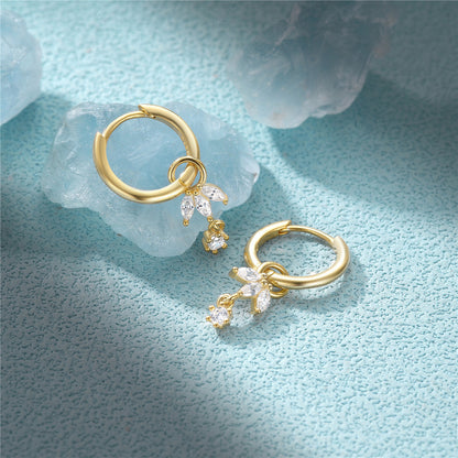 Flower Earrings with Zirconia – Maude